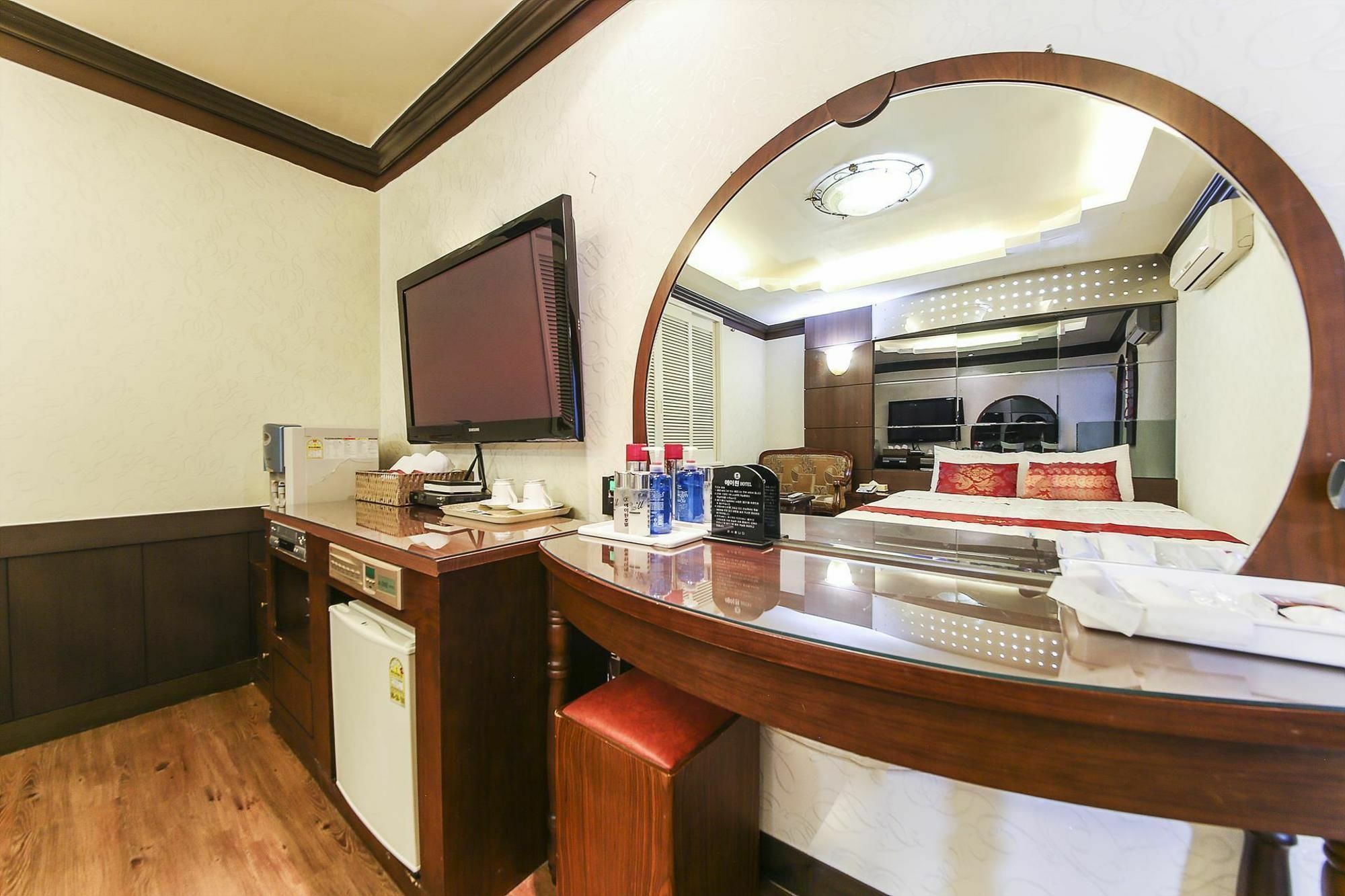 Haeundae Aone Hotel 釜山広域市 エクステリア 写真
