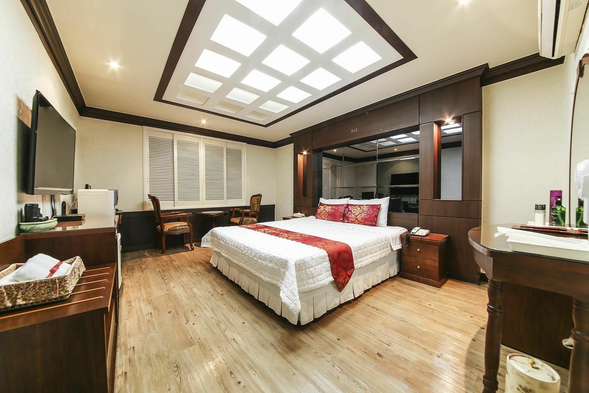 Haeundae Aone Hotel 釜山広域市 エクステリア 写真